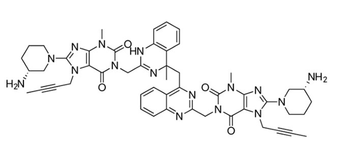 8-((R)-3-aminopiperidin-1-yl)-1-((4-((2-((8-((R)-3-aminopiperidin-1-yl)-7-(but-2-yn-1-yl)-3-methyl-2,6-dioxo-2,3,6,7-tetrahydro-1H-purin-1-yl)methyl)quinazolin-4-yl)methyl)-4-methyl-3,4-dihydroquinazolin-2(1H)-ylidene)methyl)-7-(but-2-yn-1-yl)-3-methyl-3,